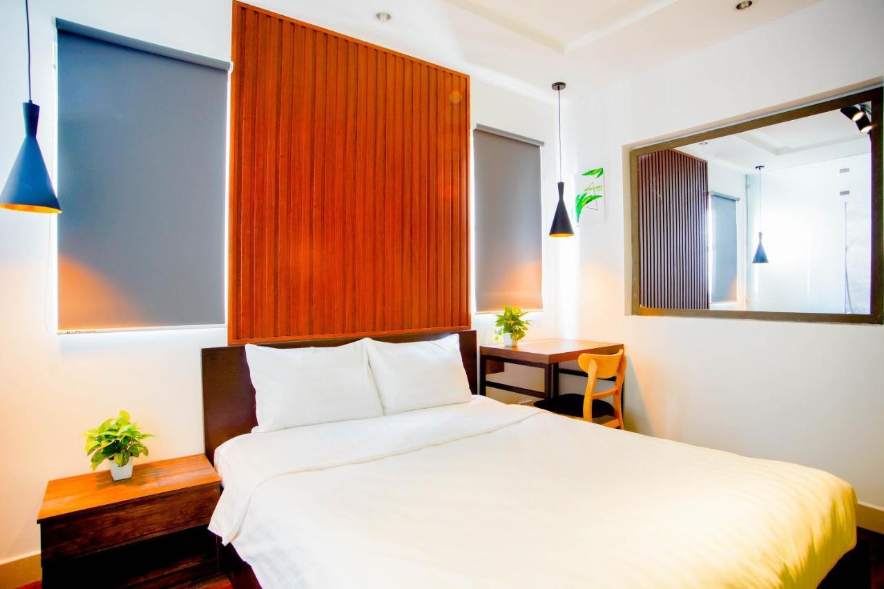 La Hotel Binh Tan Ho Chi Minh-staden Exteriör bild