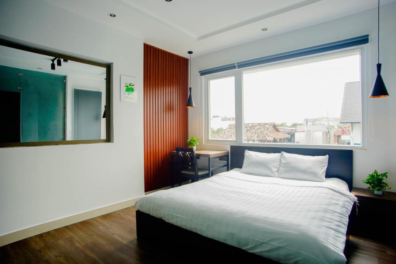 La Hotel Binh Tan Ho Chi Minh-staden Exteriör bild