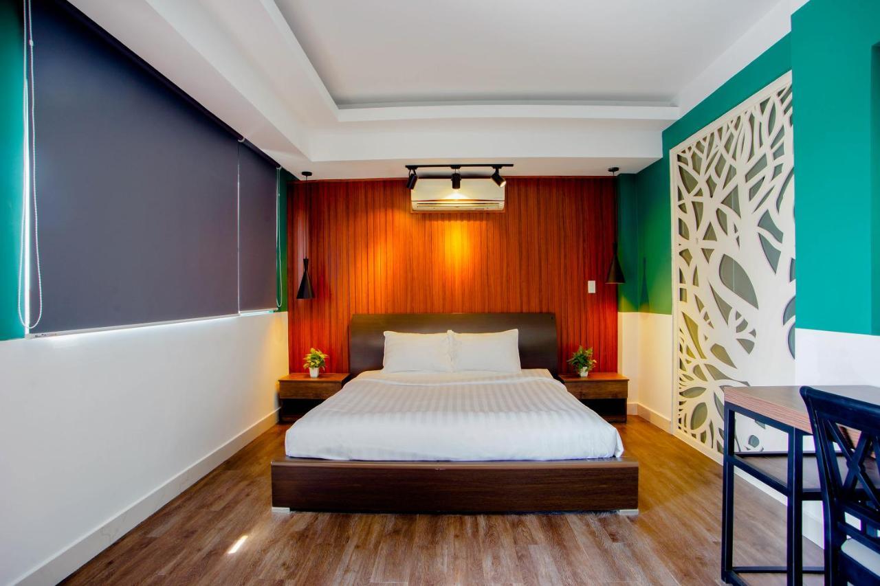 La Hotel Binh Tan Ho Chi Minh-staden Exteriör bild