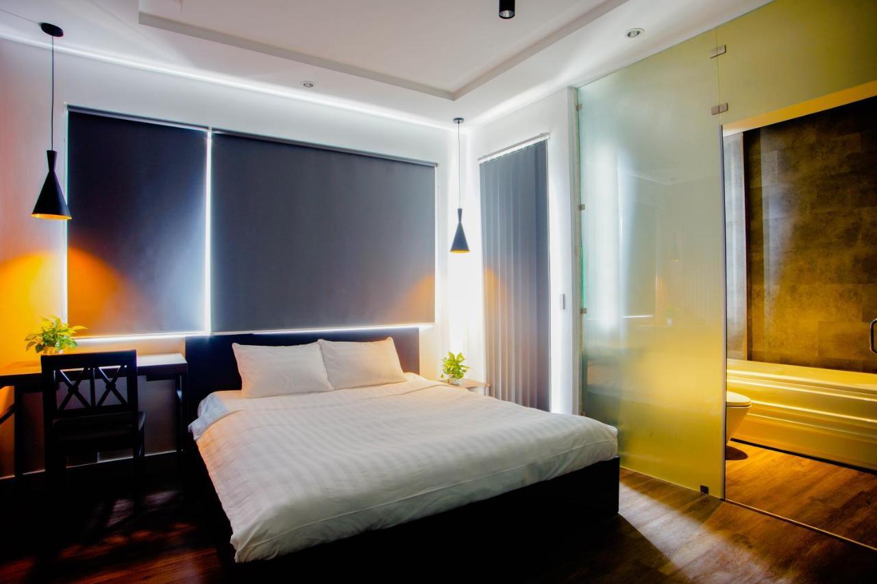 La Hotel Binh Tan Ho Chi Minh-staden Exteriör bild