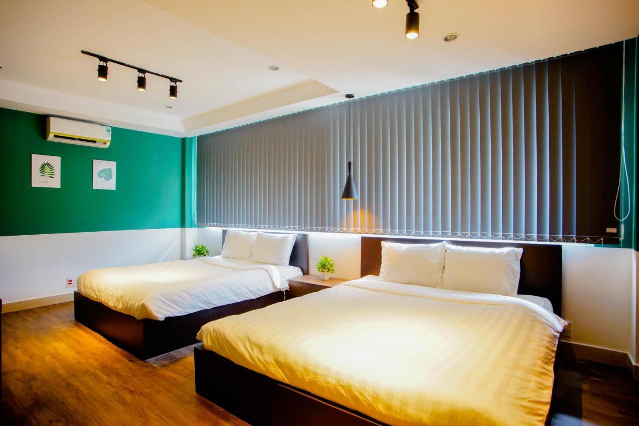La Hotel Binh Tan Ho Chi Minh-staden Exteriör bild